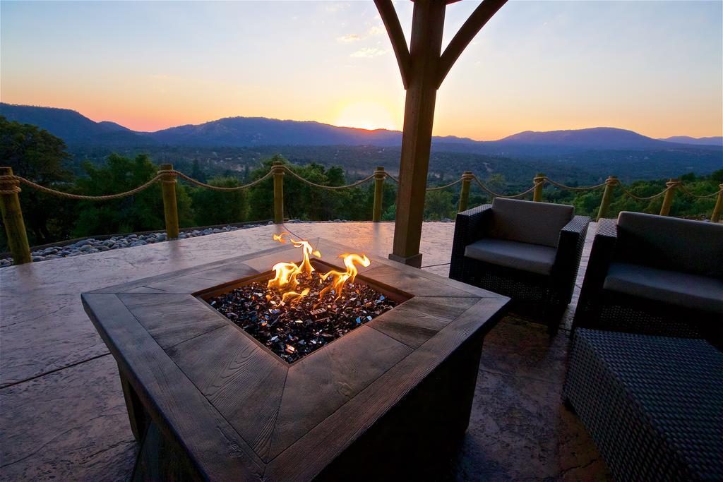 Mountain View Playhouse Near Yosemite & Bass Lake Oakhurst Ngoại thất bức ảnh
